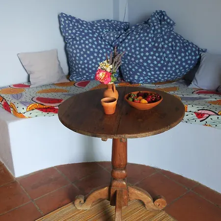 Elma's - Balcony Appartement